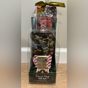 Brand New 17 oz Camo Ghirardelli Travel Mug Gift Set